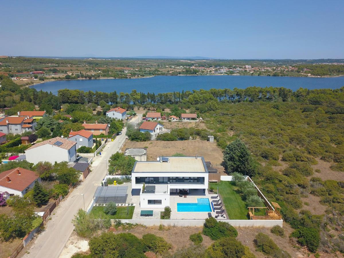 Villa Monte Kope Banjole Buitenkant foto